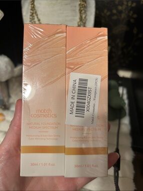 Match Cosmetics Natural Foundation - Medium Peach